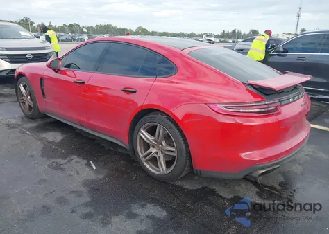 2017 Porsche Panamera 4 z USA, uszkodzony, nr VIN WP0AA2A77HL101488
